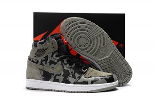 Air Jordan 1 Retro High Camo Noir Gris