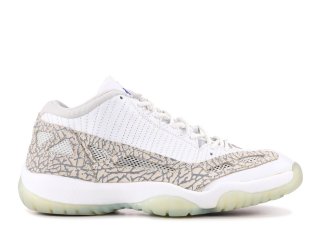 Air Jordan 11 Retro Low Blanc Gris (768873-102)