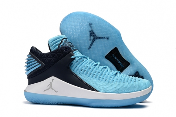 Air Jordan 32 32 Low Bleu Noir