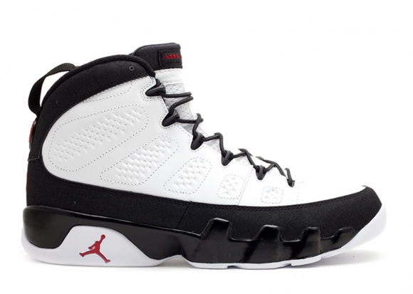 Air Jordan 9 Retro "2010 Release" Noir Blanc (302370-102)