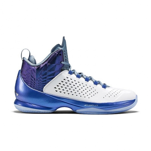 Air Jordan Melo M11 Blanc Bleu (716227-105)