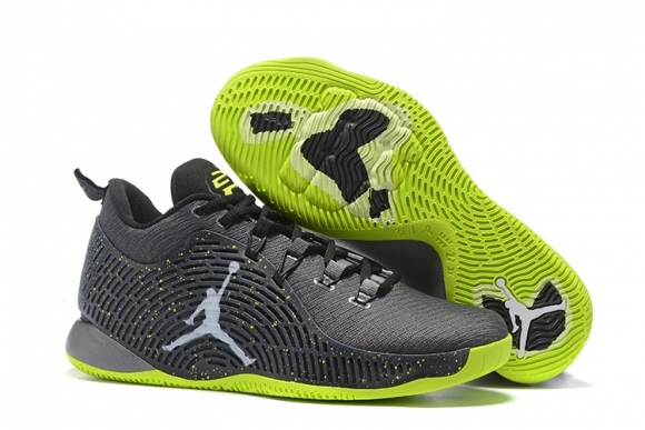 Jordan CP3.X 10 Noir Volt Argent