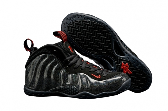 Nike Air Foamposite One Noir Or Rouge