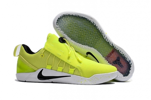 Nike Kobe A.D. Nxt Volt Noir Blanc