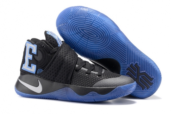 Nike Kyrie Irving II 2 "Duke" Noir Bleu (838639-001) Nike Kyrie Irving II 2 "Duke" Noir Bleu (838639-001)
