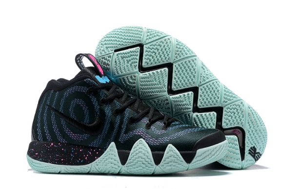 Nike Kyrie Irving IV 4 "Laser Fuchsia" Noir Bleu