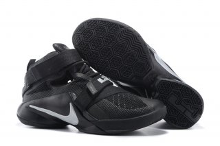Nike Lebron Soldier IX 9 Noir Blanc