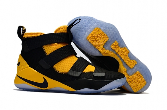 Nike Lebron Soldier XI 11 Enfant Noir Jaune