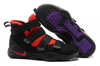 Nike Lebron Soldier XI 11 Noir Rouge Pourpre