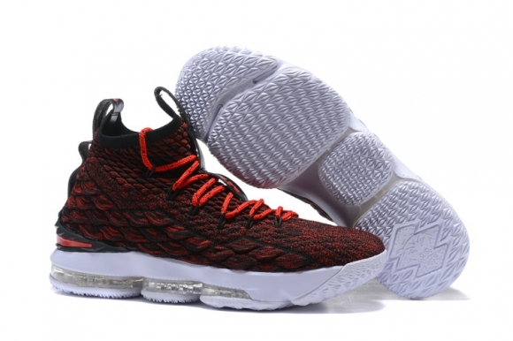 Nike Lebron XV 15 Noir Rouge Blanc