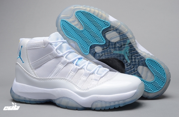 Air Jordan 11 Blanc Bleu Jaune