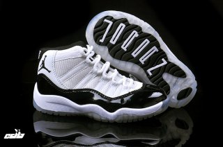 Air Jordan 11 Blanc Noir Blanc Enfant