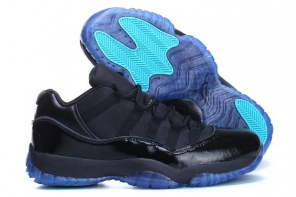 Air Jordan 11 Noir Foncé Bleu