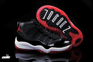 Air Jordan 11 Noir Rouge Blanc Enfant