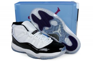 Air Jordan 11 Pourpre Noir Blanc