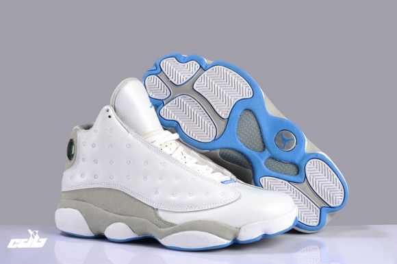 Air Jordan 13 Blanc Bleu Gris Vert