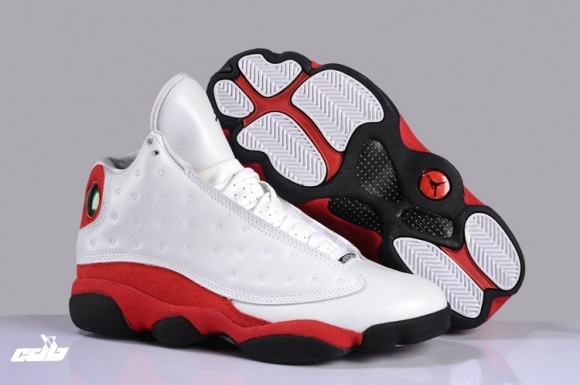 Air Jordan 13 Blanc Rouge Noir Vert