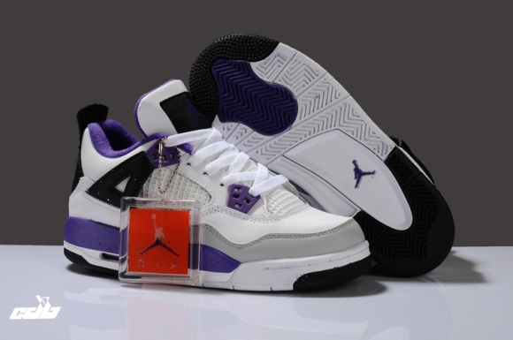 Air Jordan 4 Blanc Pourpre