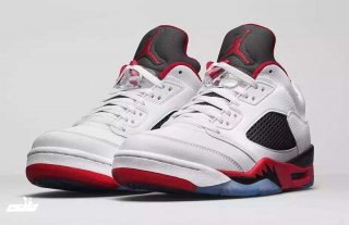 Air Jordan 5 Blanc Rouge Noir