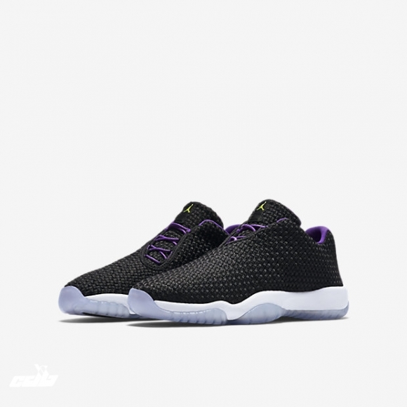 Air Jordan Future Noir Blanc Pourpre