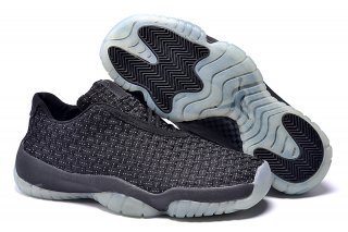 Air Jordan Future Noir Gris