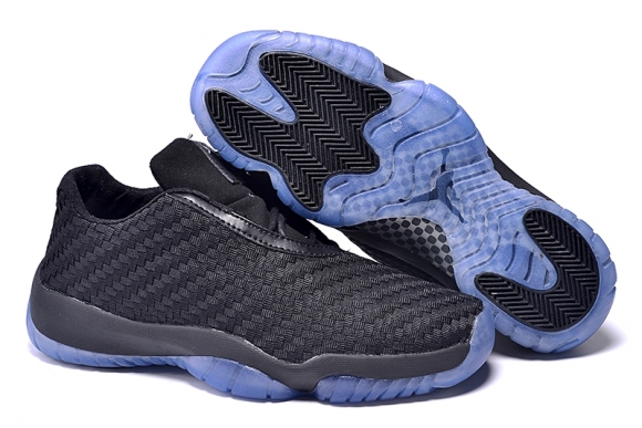 Air Jordan Future Noir Pourpre