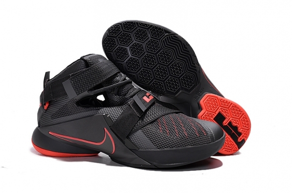 Nike LeBron Soldier 9 Noir Orange