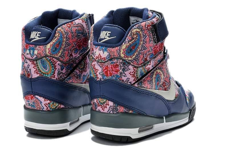 nike air revolution sky high