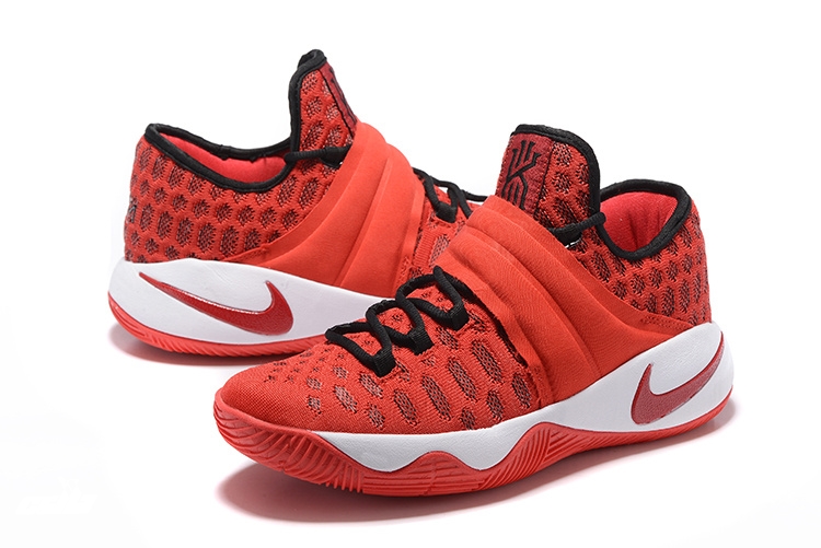 kyrie flyknit