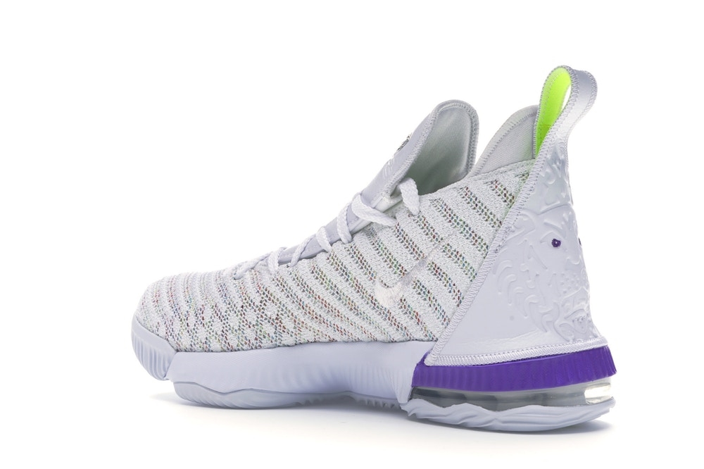 nike lebron 16 buzz