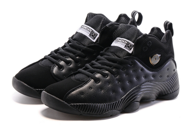 Achat / Vente Air Jordan 13 Noir Chaussure de Basket Pas Cher